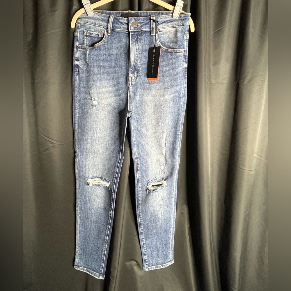 Risen Skinny Jeans